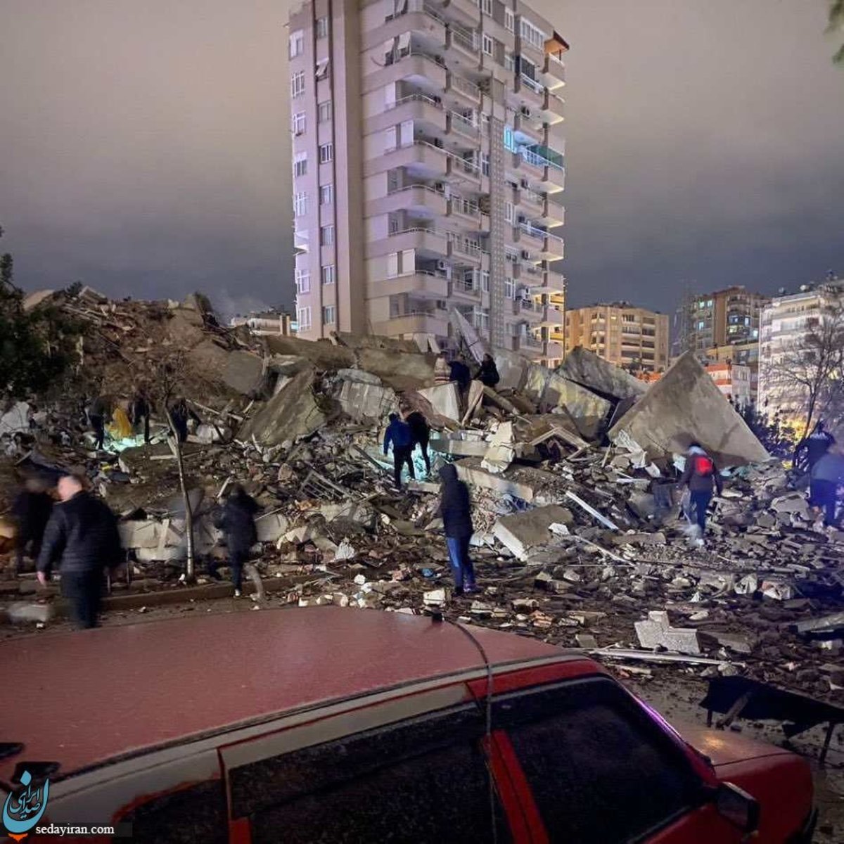 خبرهای جدید از شمار کشته شدگان زلزله ترکیه   بیش از ۳۵ هزار تن تاکنون!